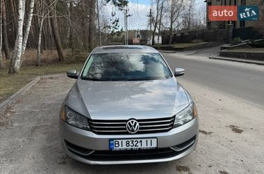 Седан Volkswagen Passat 2012 в Киеве