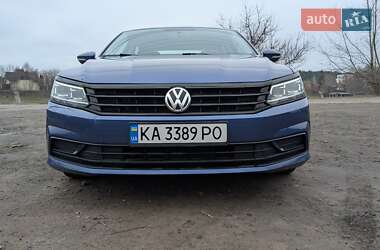 Седан Volkswagen Passat 2016 в Крюковщине