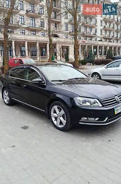 Седан Volkswagen Passat 2012 в Одессе