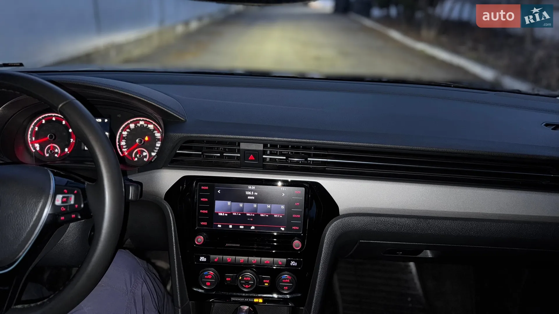 2021 Volkswagen Passat - мініатюра 17