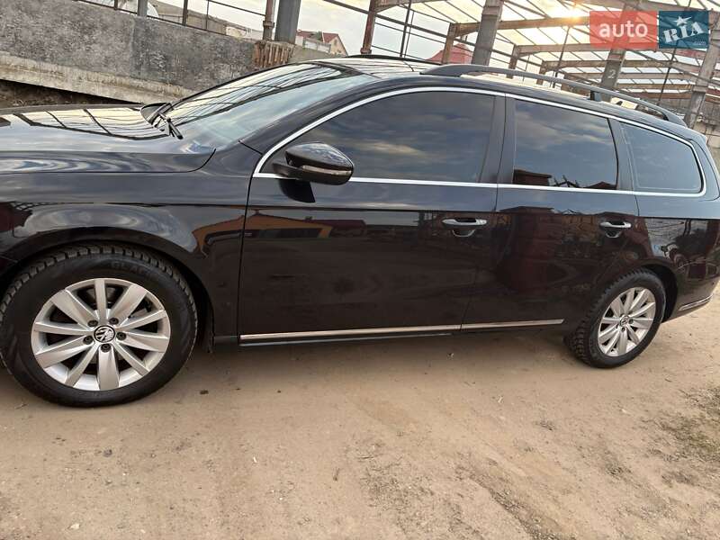 Volkswagen Passat 2010