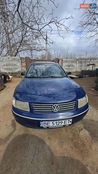Универсал Volkswagen Passat 1999 в Александровке