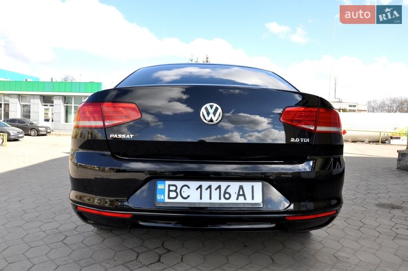 Седан Volkswagen Passat 2017 в Львове