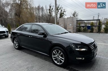 Седан Volkswagen Passat 2015 в Киеве