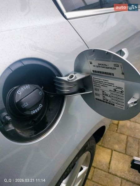 Седан Volkswagen Passat 2012 в Ужгороде