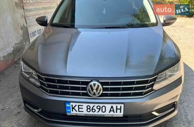 Седан Volkswagen Passat 2018 в Кривом Роге