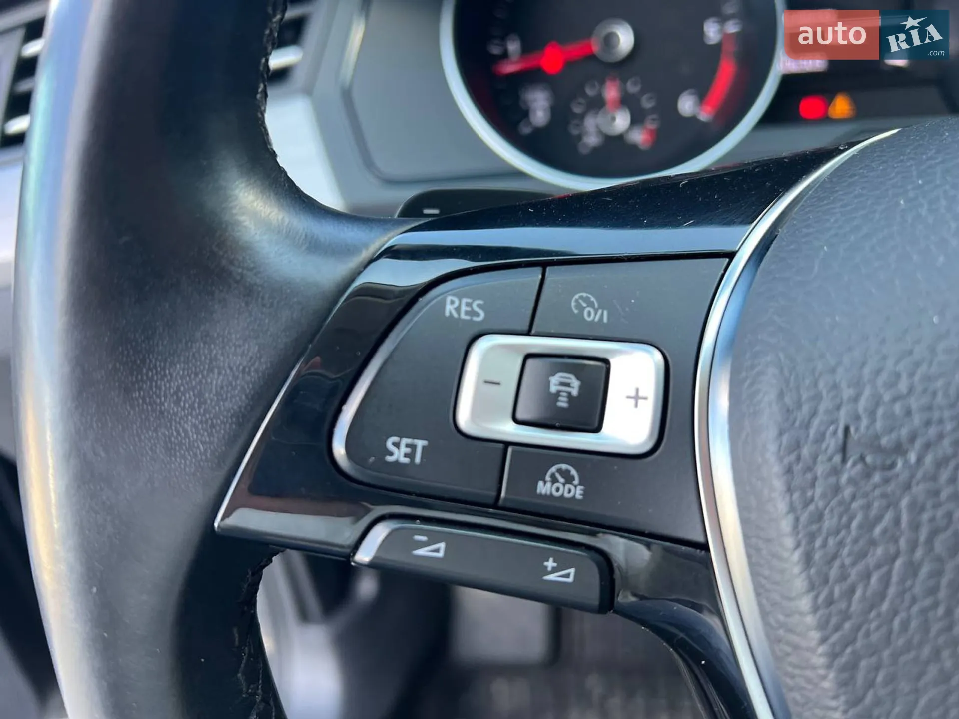 2018 Volkswagen Passat - мініатюра 24