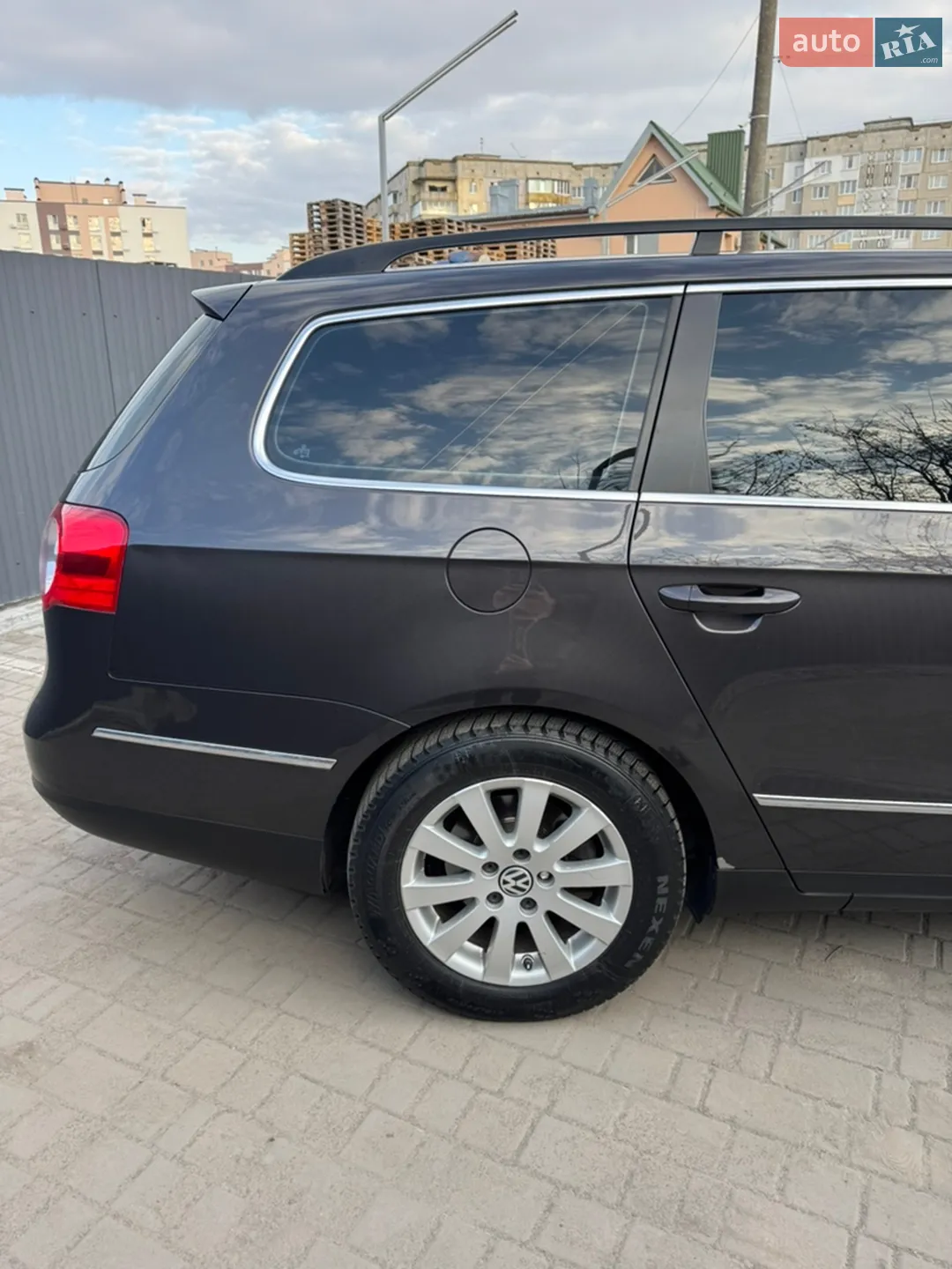 2010 Volkswagen Passat - мініатюра 17