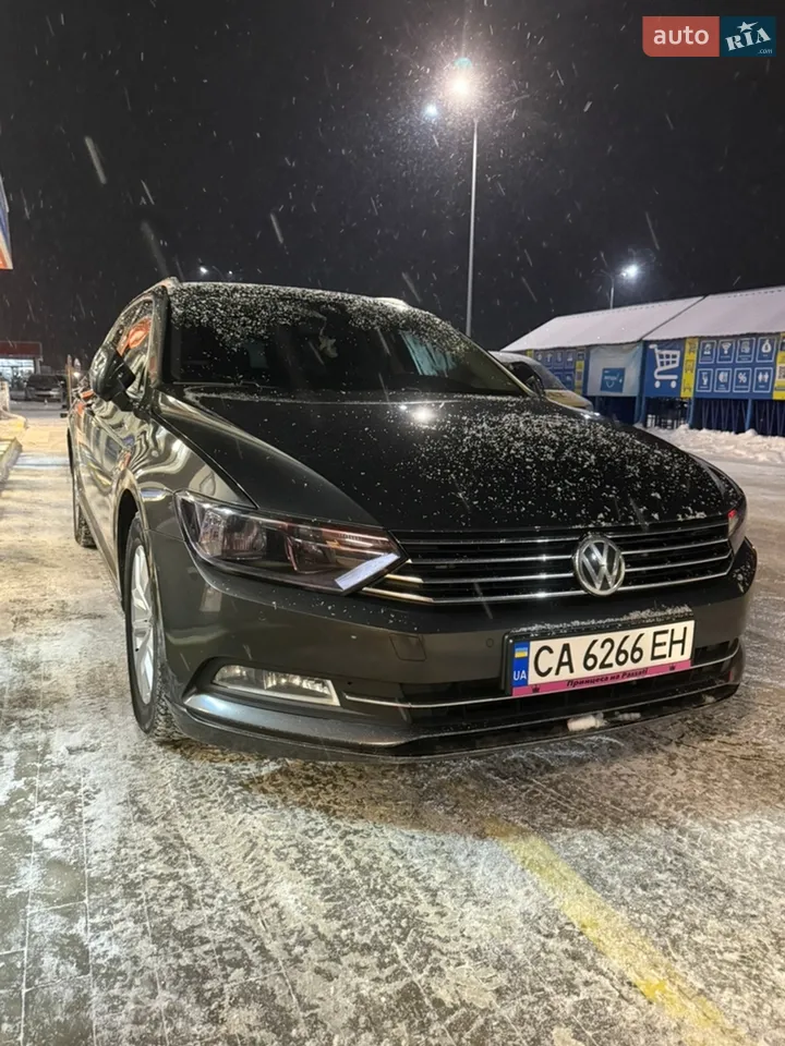 2017 Volkswagen Passat - мініатюра 25