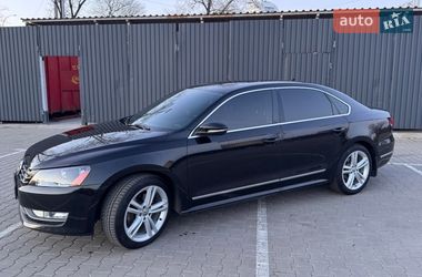 Седан Volkswagen Passat 2011 в Киеве