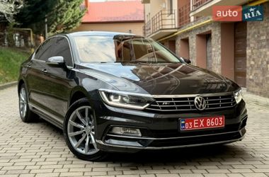Седан Volkswagen Passat 2018 в Ужгороде