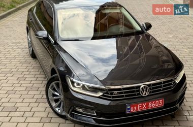 Седан Volkswagen Passat 2018 в Ужгороде