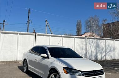 Седан Volkswagen Passat 2013 в Черкасах