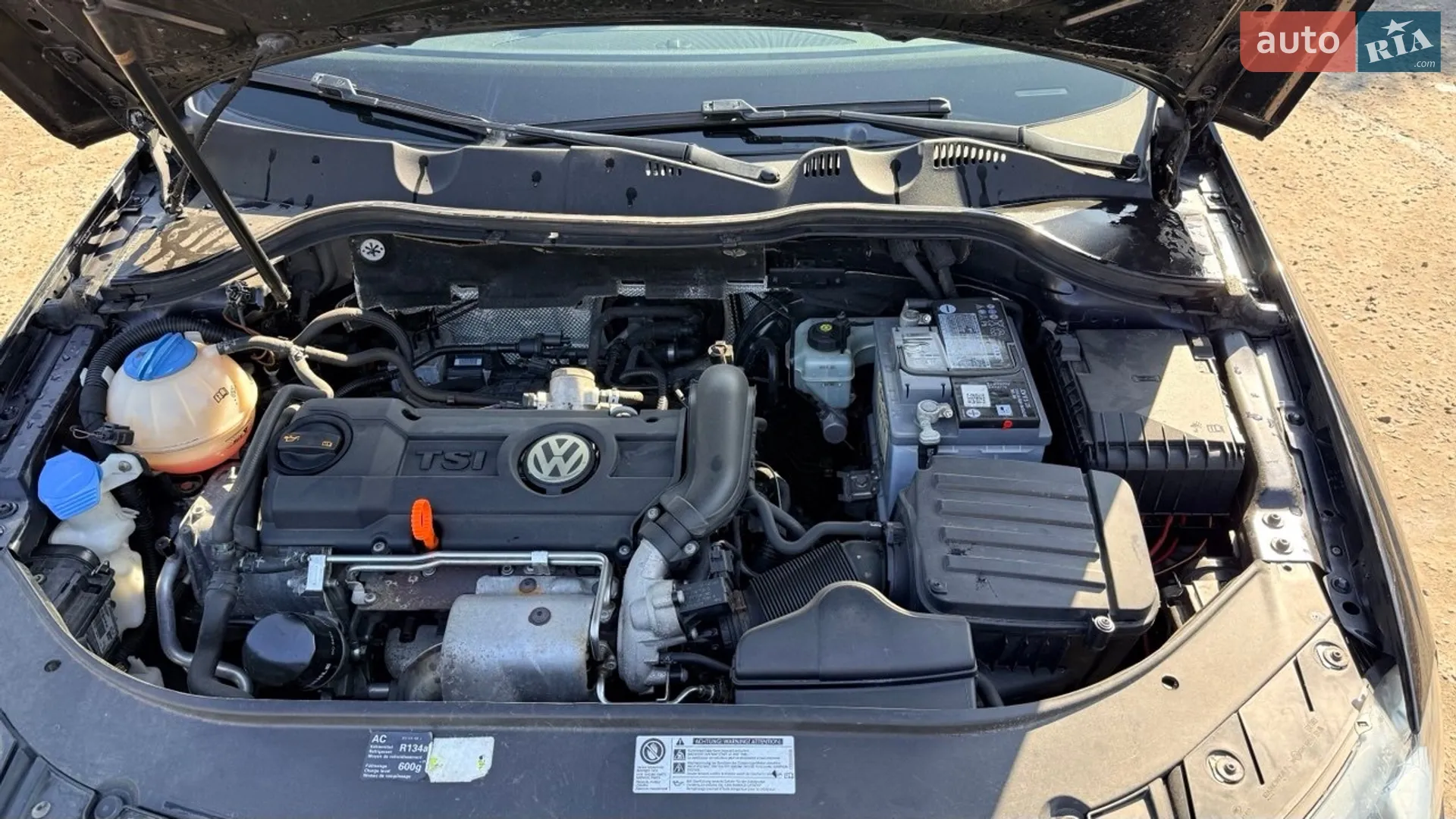 2010 Volkswagen Passat - мініатюра 9