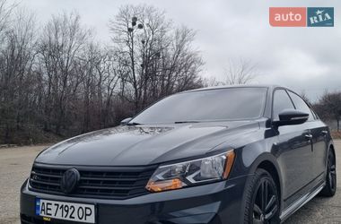 Седан Volkswagen Passat 2017 в Харькове