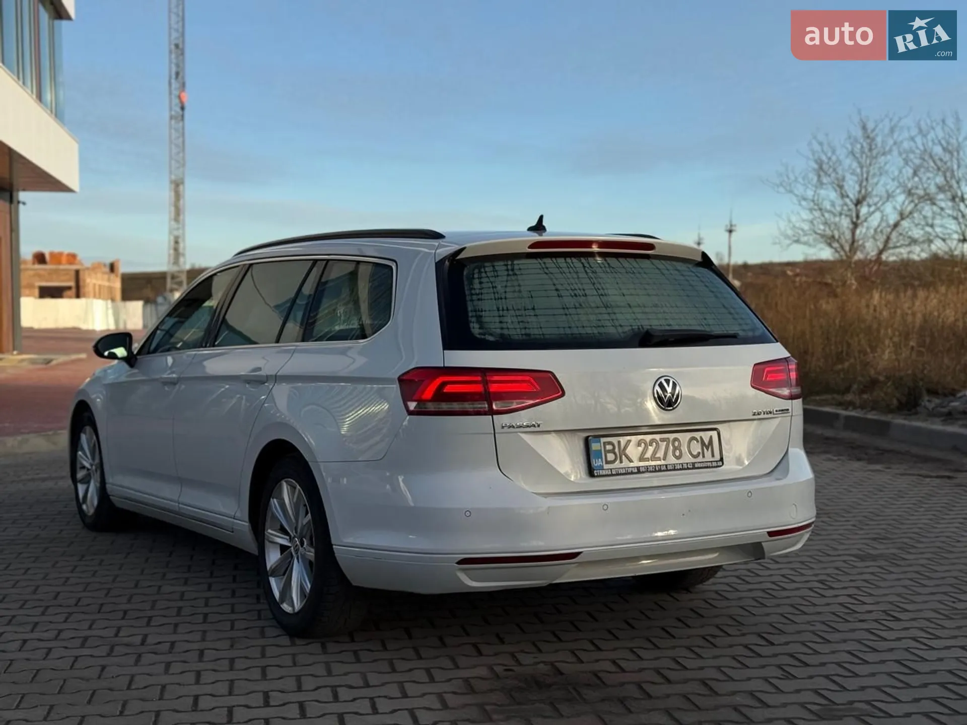 2016 Volkswagen Passat - мініатюра 3