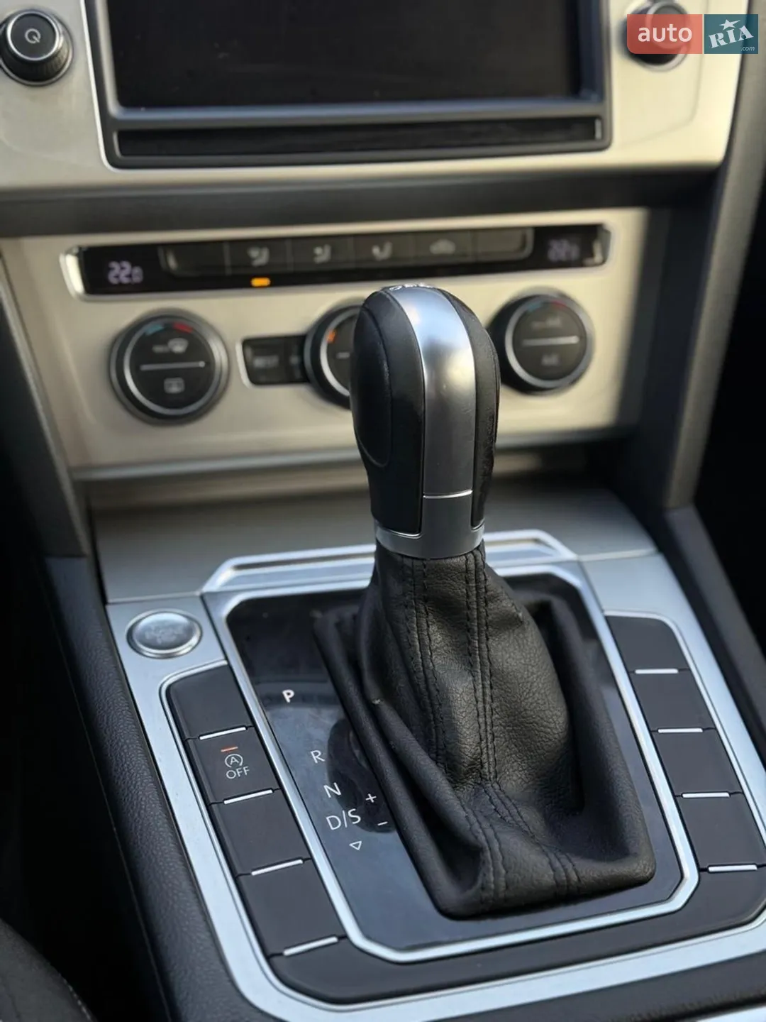 2016 Volkswagen Passat - мініатюра 29