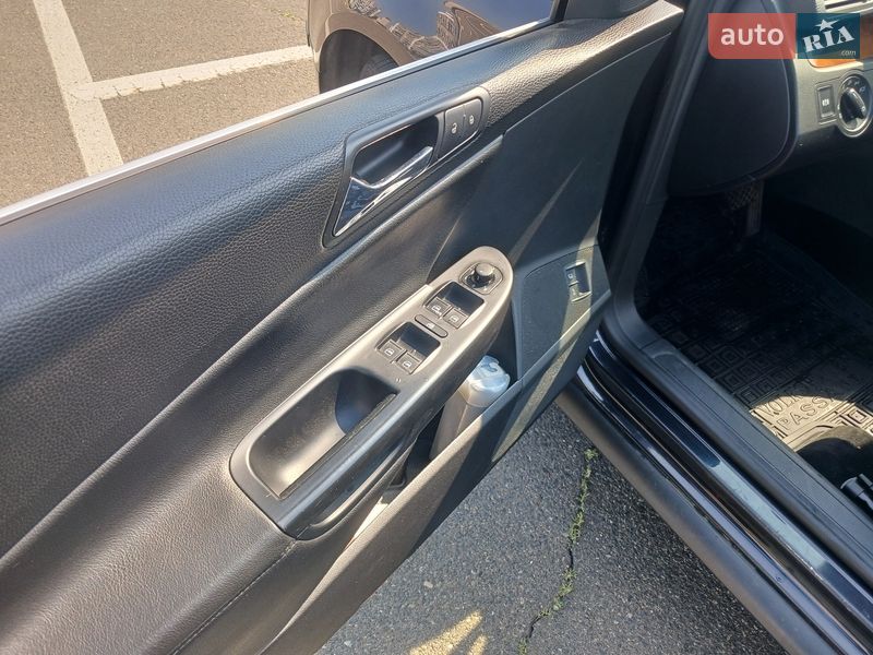 Седан Volkswagen Passat 2007 в Киеве