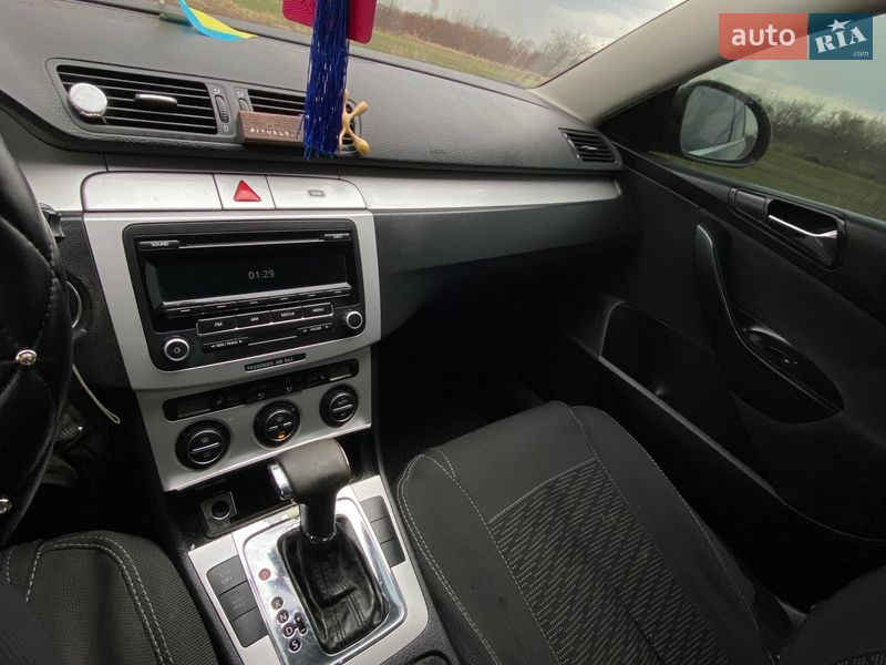 Седан Volkswagen Passat 2008 в Жидачове