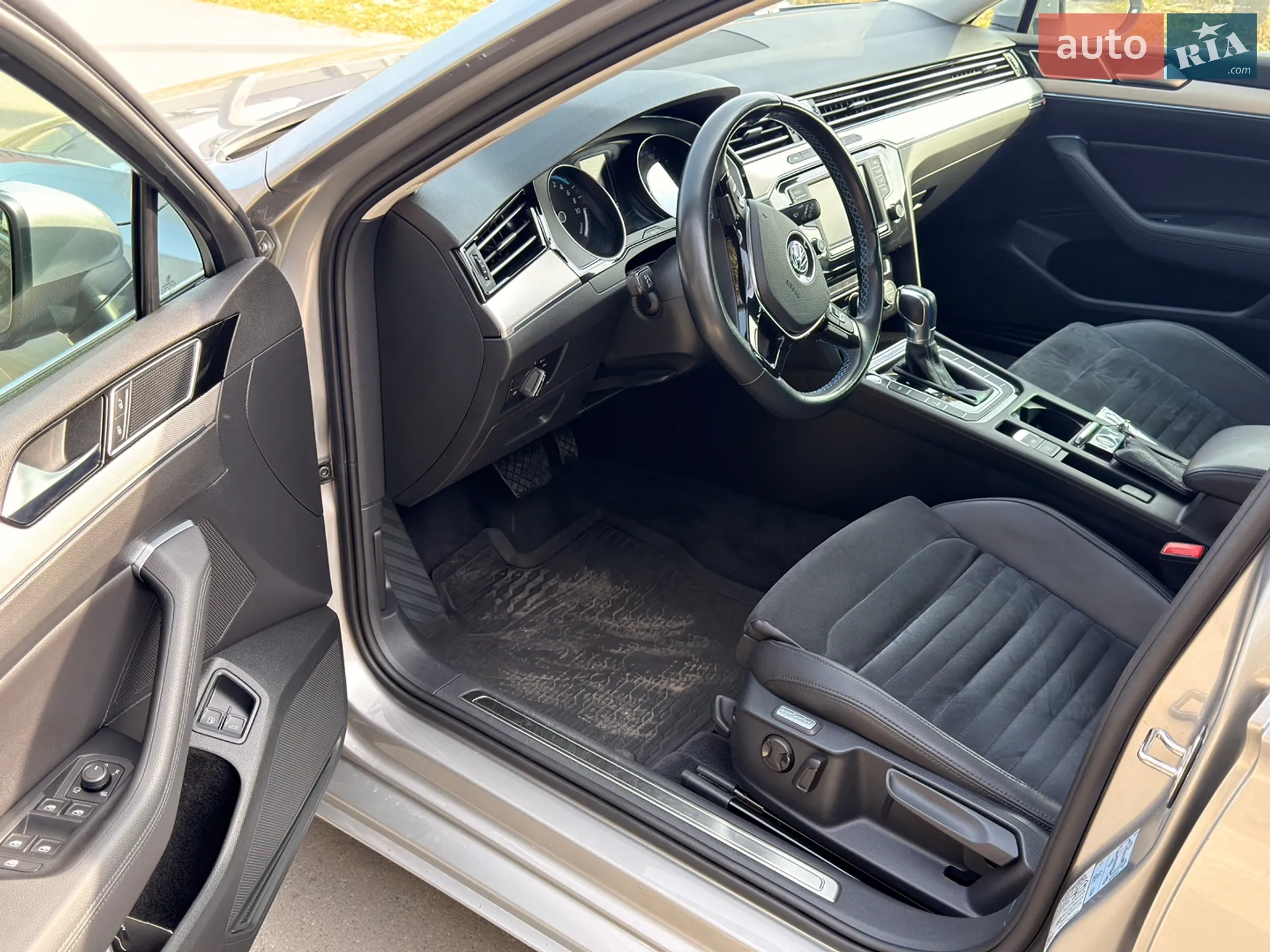 2017 Volkswagen Passat - мініатюра 13
