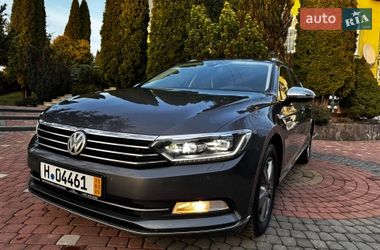 Универсал Volkswagen Passat 2017 в Хусте