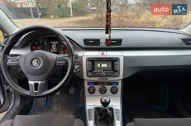 Универсал Volkswagen Passat 2009 в Львове