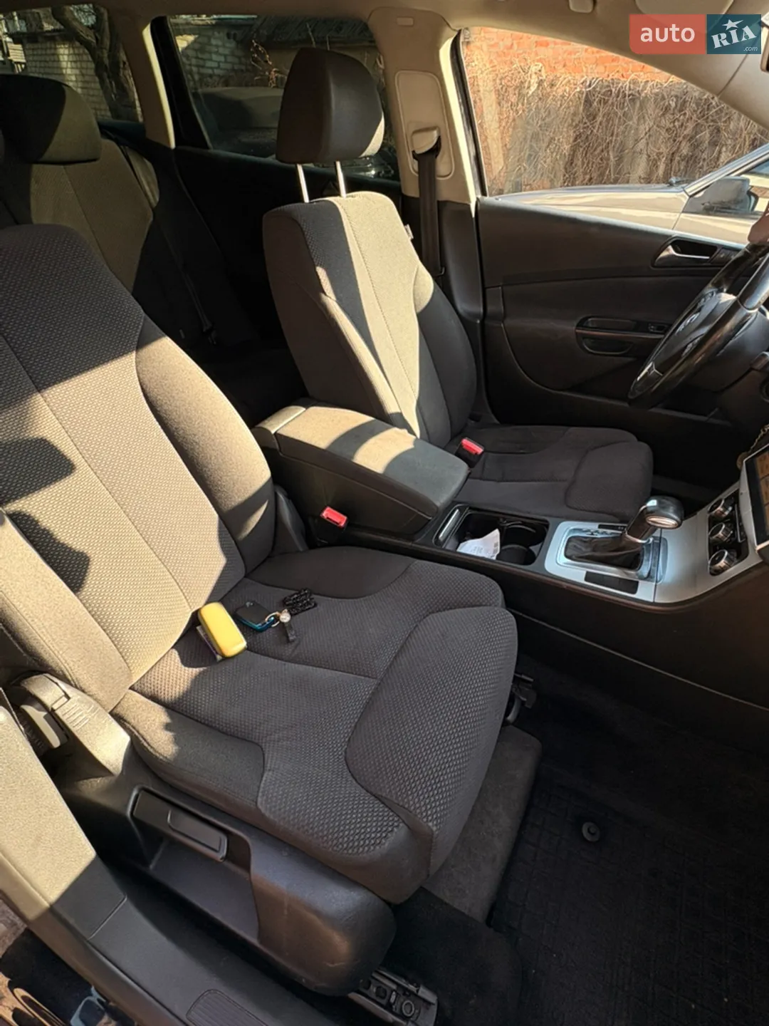 2010 Volkswagen Passat - мініатюра 20