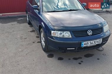 Седан Volkswagen Passat 1997 в Калинівці