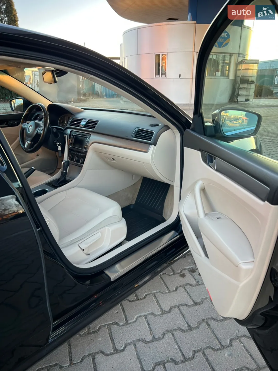 2013 Volkswagen Passat - мініатюра 13