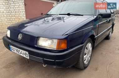 Універсал Volkswagen Passat 1992 в Харкові