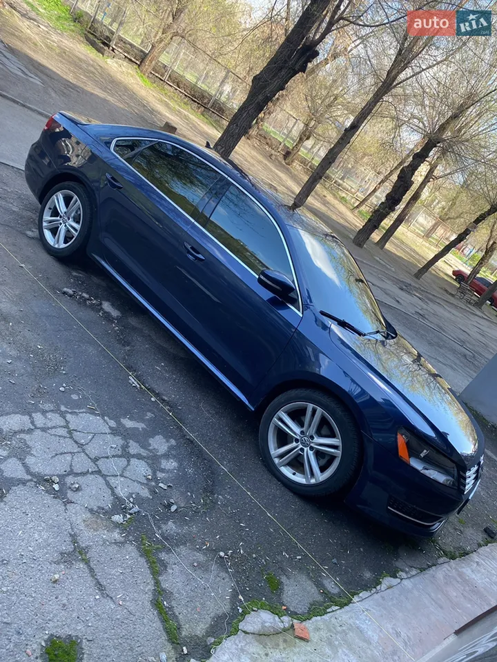 2016 Volkswagen Passat - мініатюра 11