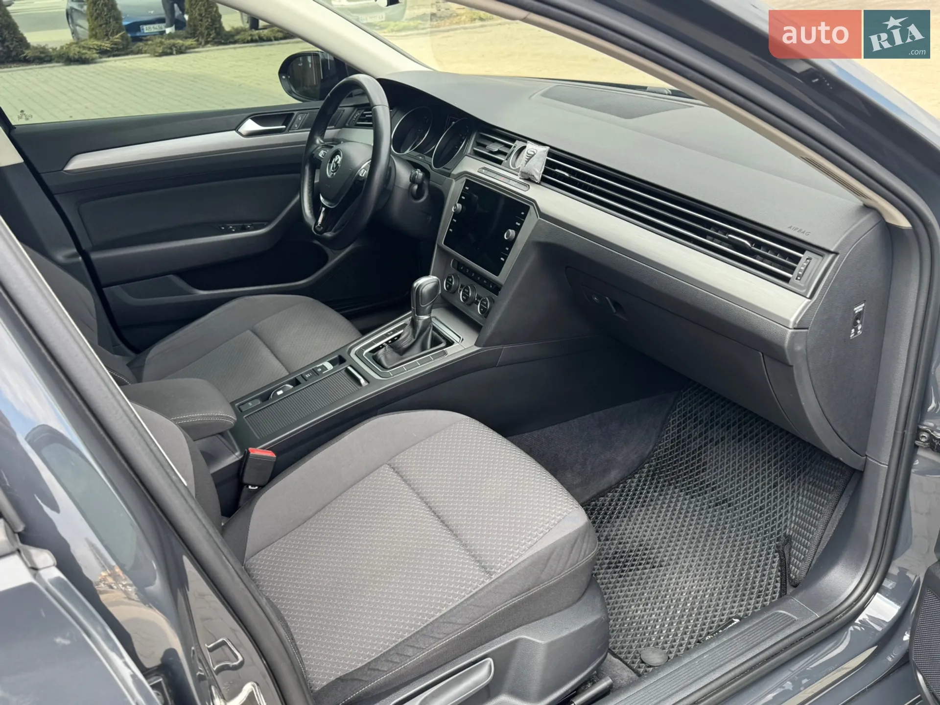 2018 Volkswagen Passat - мініатюра 30