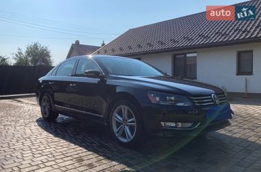 Седан Volkswagen Passat 2012 в Василькові