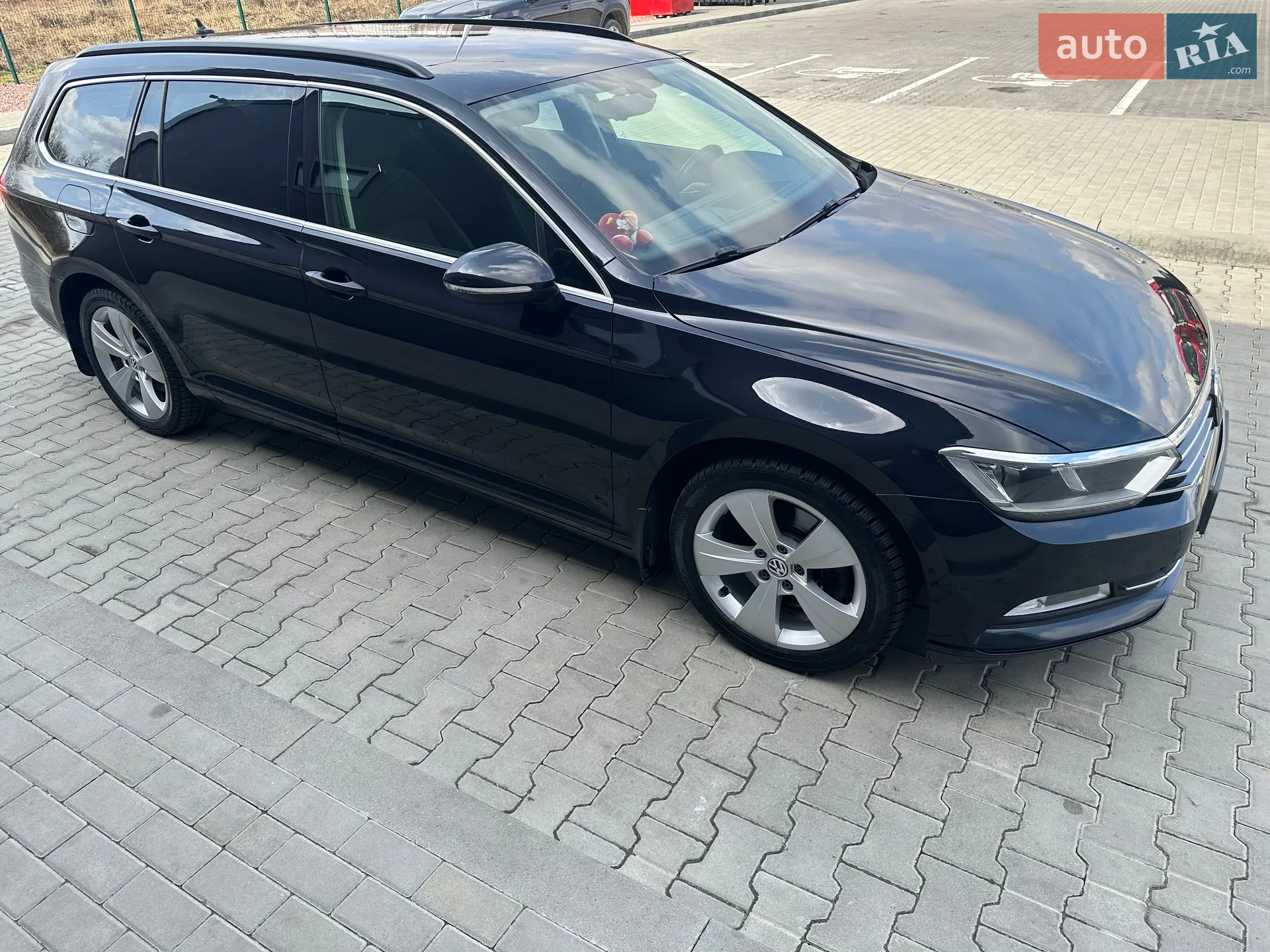2016 Volkswagen Passat - мініатюра 15