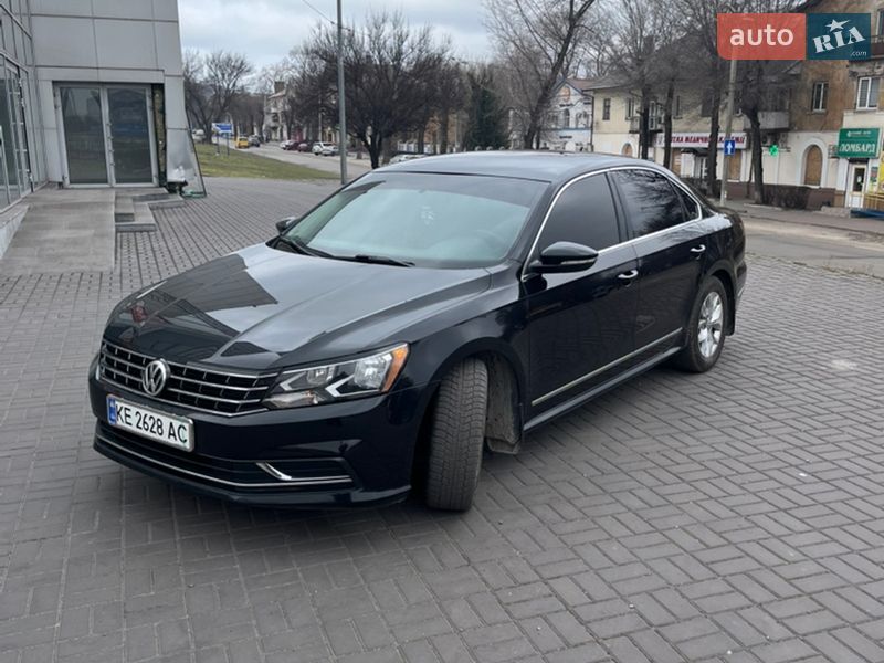 Седан Volkswagen Passat 2017 в Каменском
