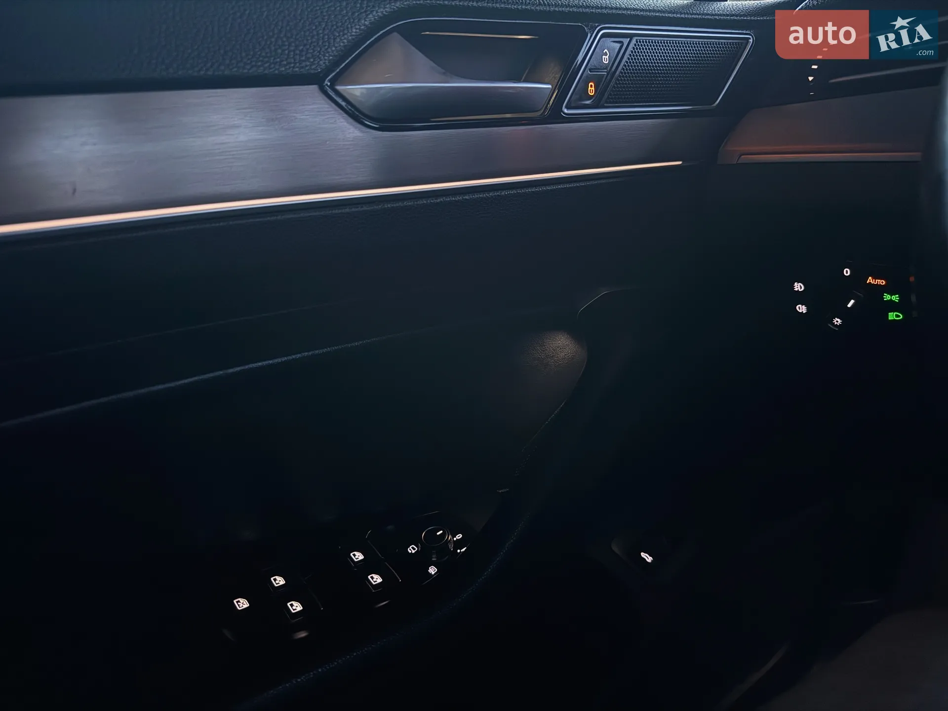 2018 Volkswagen Passat - мініатюра 90