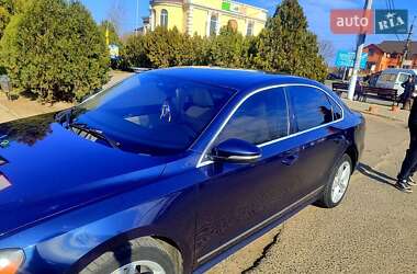 Седан Volkswagen Passat 2012 в Овидиополе