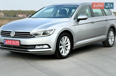 Універсал Volkswagen Passat 2015 в Радивиліві