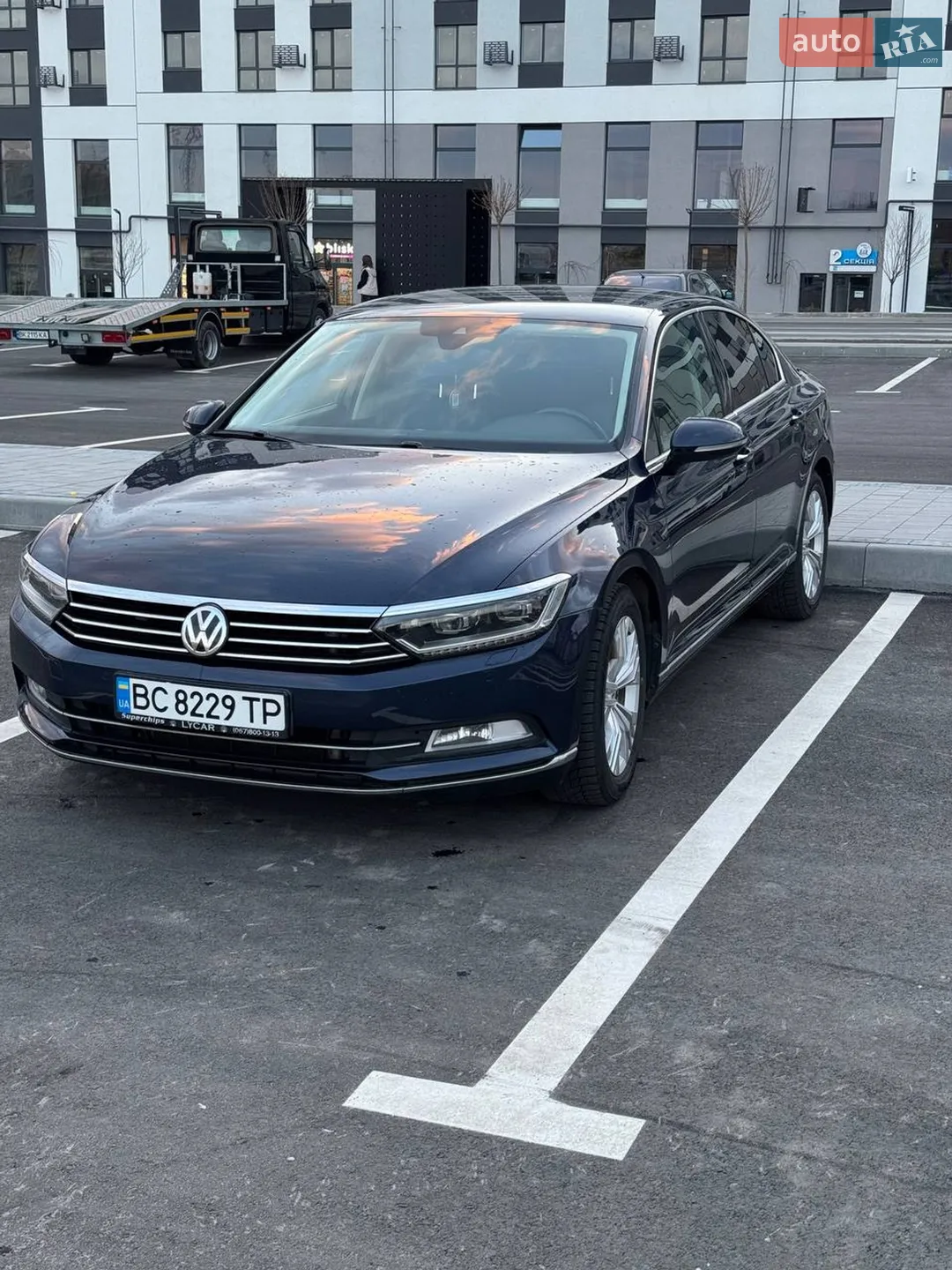 2017 Volkswagen Passat - мініатюра 6