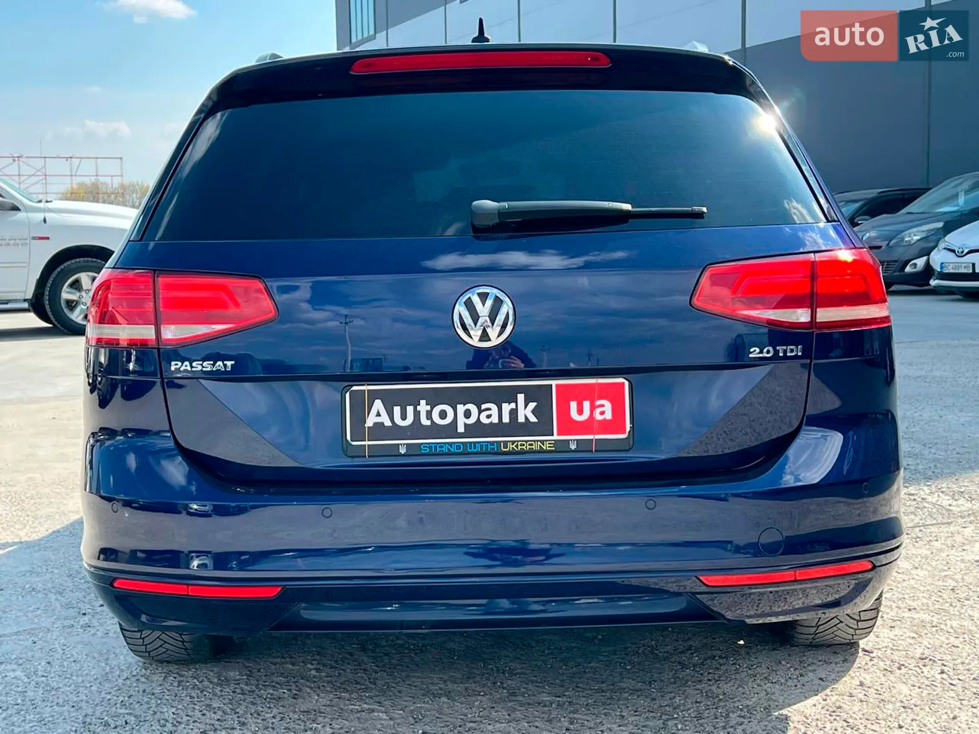 2017 Volkswagen Passat - мініатюра 8