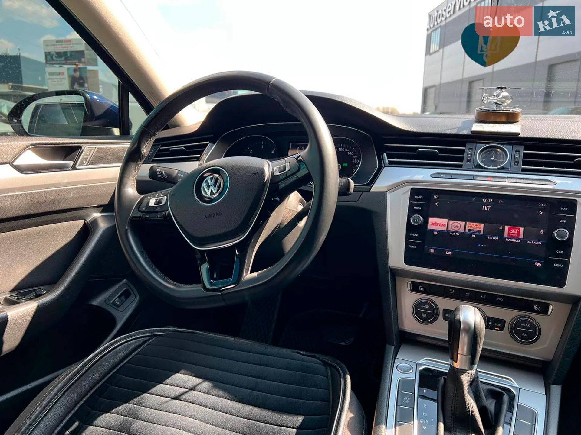 2017 Volkswagen Passat - мініатюра 40