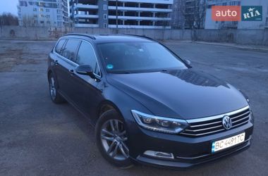 Универсал Volkswagen Passat 2019 в Львове