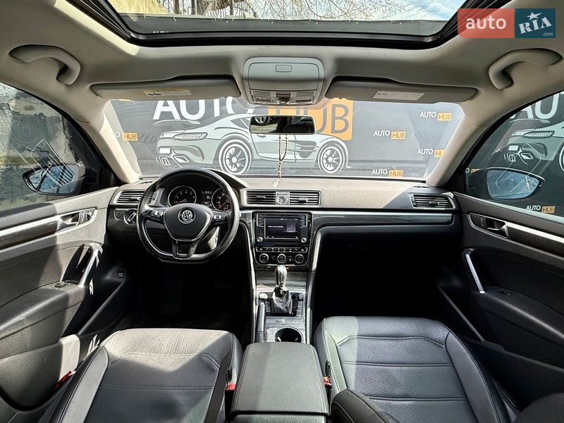 Седан Volkswagen Passat 2016 в Харькове