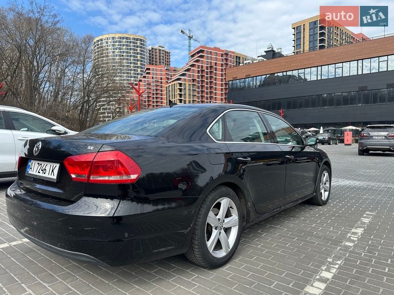 Седан Volkswagen Passat 2012 в Києві