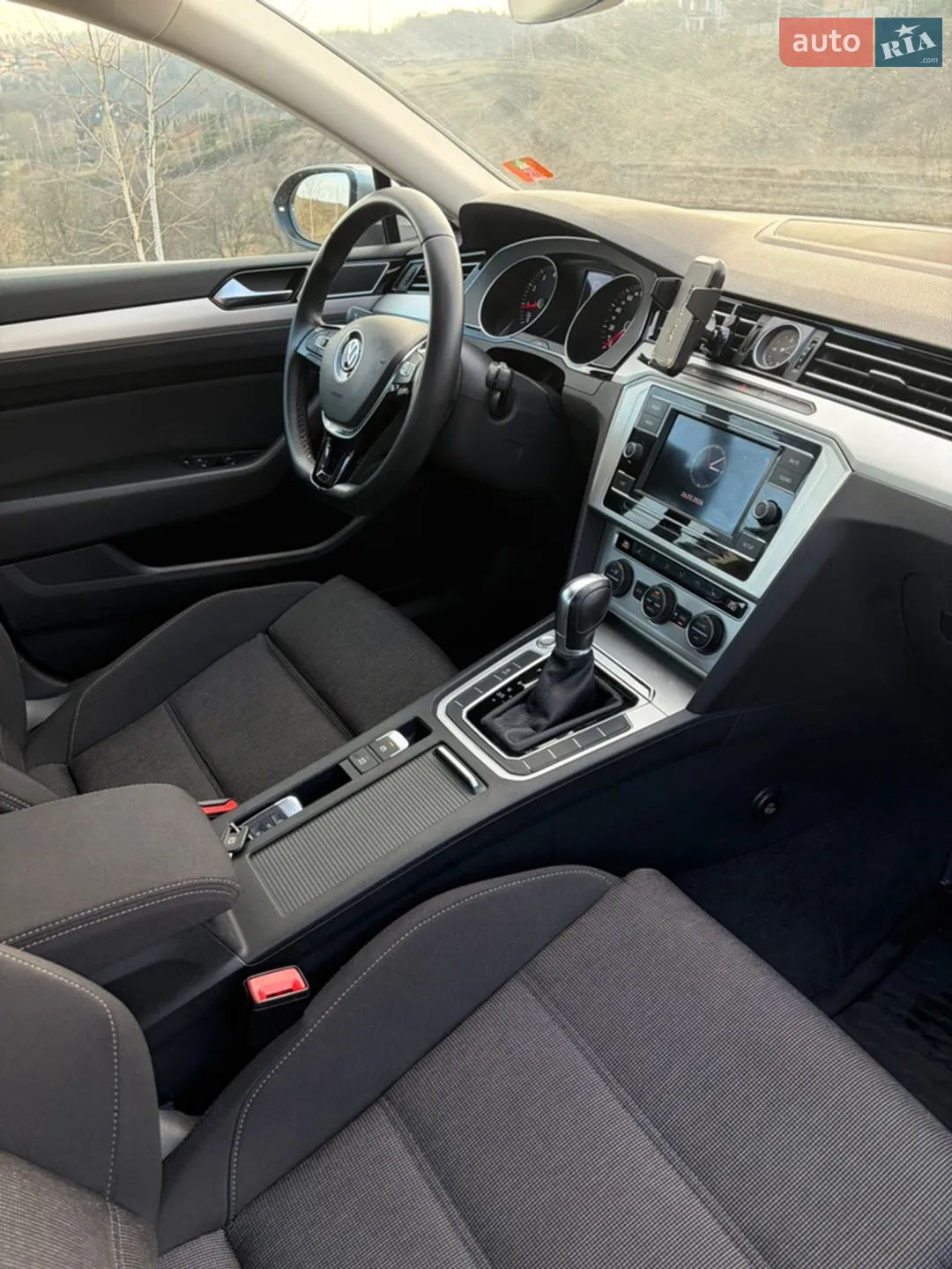 2019 Volkswagen Passat - мініатюра 18