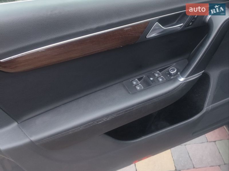 Универсал Volkswagen Passat 2011 в Луцке