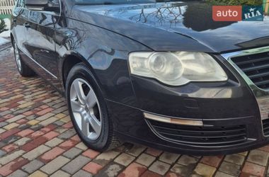 Седан Volkswagen Passat 2005 в Миргороді