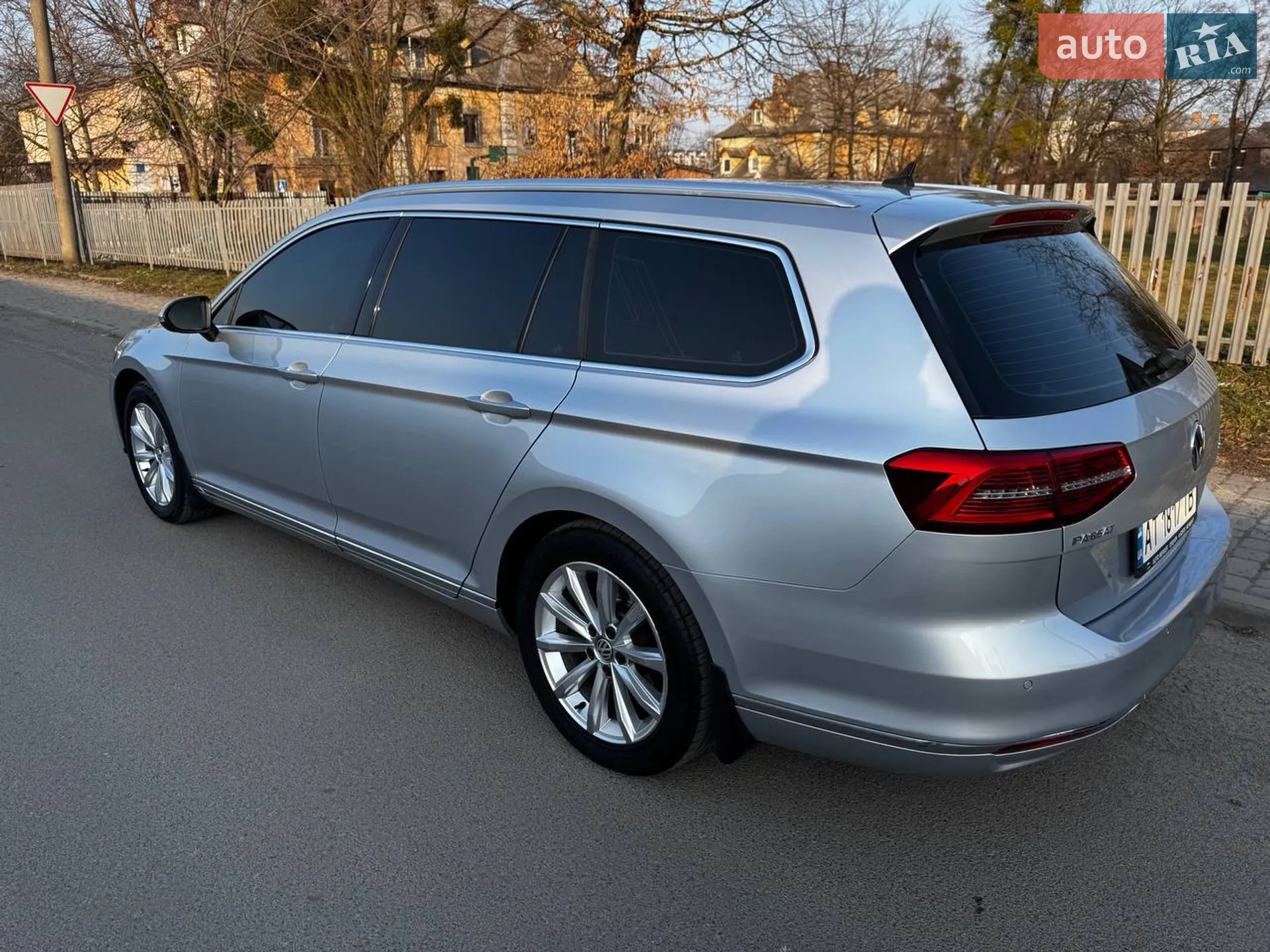 2015 Volkswagen Passat - мініатюра 13