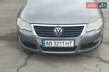 Седан Volkswagen Passat 2005 в Виннице