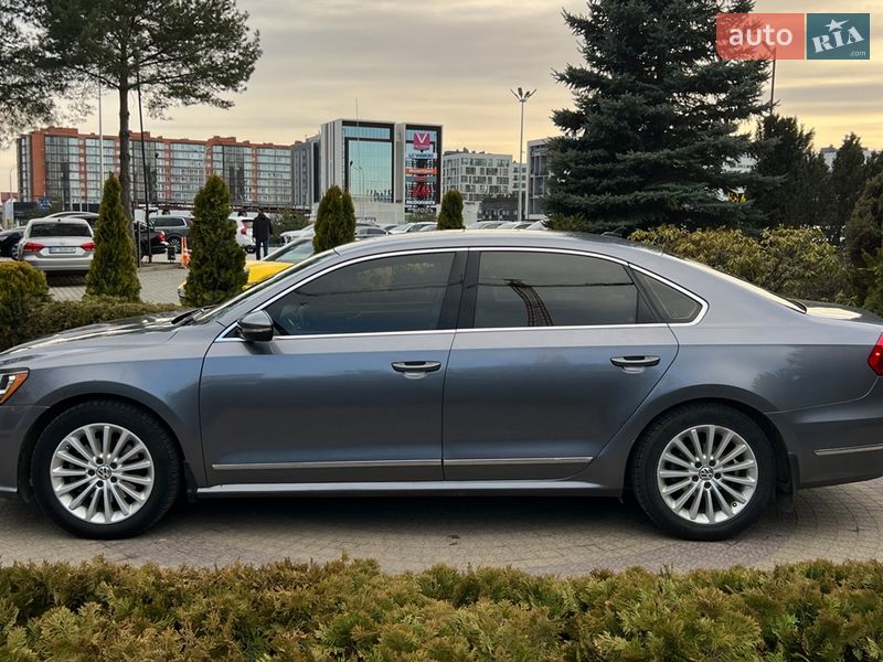 Седан Volkswagen Passat 2016 в Львове